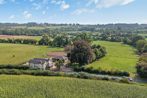 3 bedroom detached house for sale, Ryton Road, Dymock, Gloucestershire