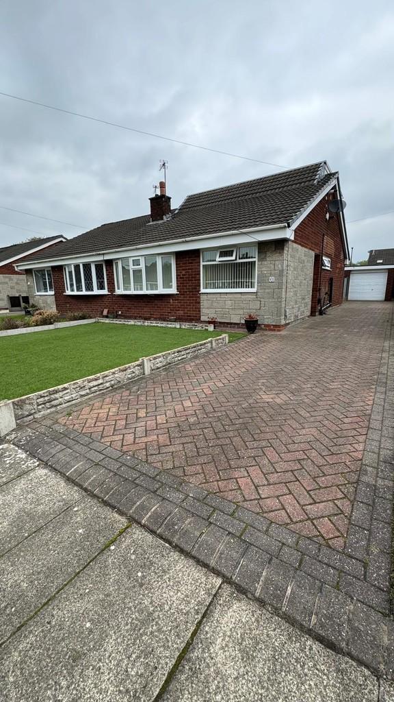 Leyton Drive, Bury 4 bed semidetached bungalow for sale £315,000