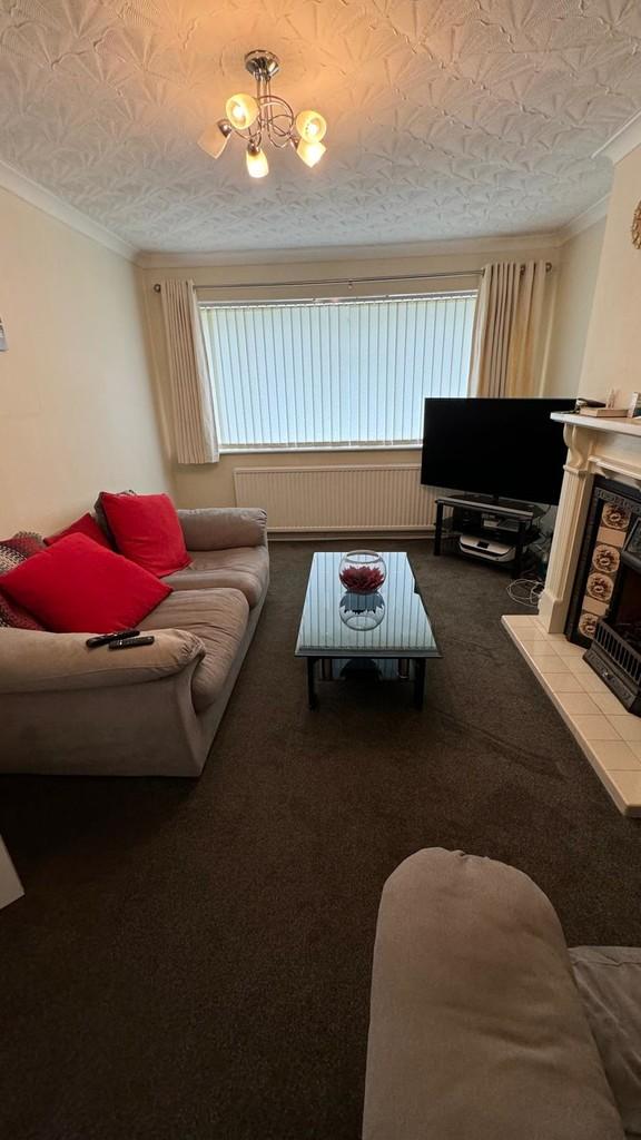 Leyton Drive, Bury 4 bed semidetached bungalow for sale £315,000