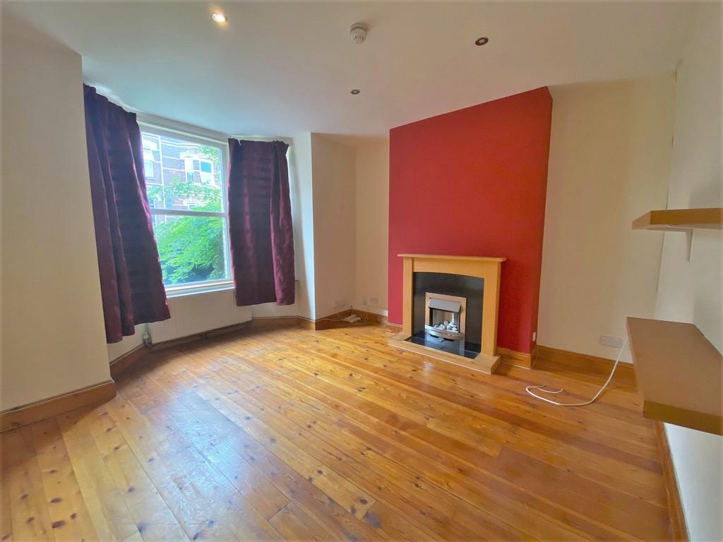 Mount Pleasant Road, Exeter EX4 2 bed ground floor flat to rent £