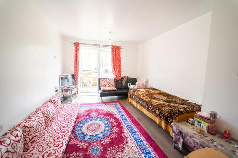 1 bedroom apartment for sale, Featherstone Road, Southall