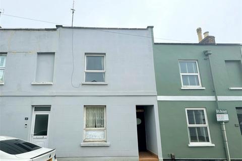 2 bedroom terraced house for sale, Keynsham Street, Gloucestershire GL52