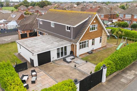 4 bedroom detached house for sale, Pearson Road, Cleethorpes, North East Lincs, DN35