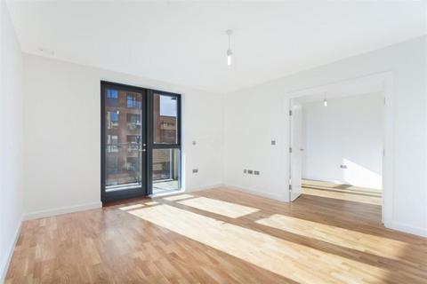 3 bedroom flat to rent, Poppyfield House, Copperwood Place, London SE10