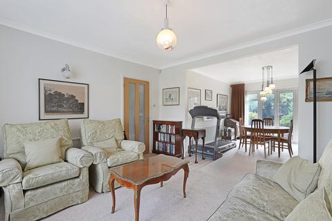 3 bedroom semi-detached house for sale, Hemnall Street, Epping