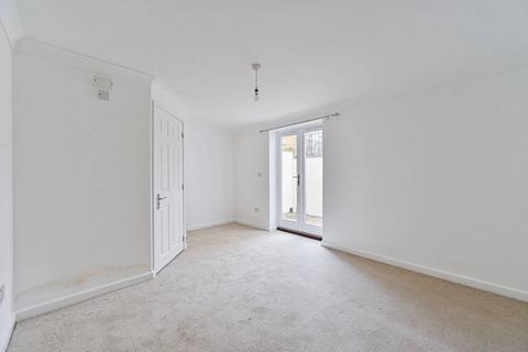 2 bedroom flat to rent, Bass Mews, East Dulwich, SE22