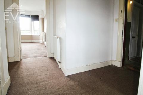 1 bedroom flat for sale, Castlegreen Street, Dumbarton G82