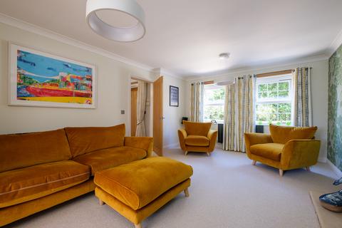 undefined, Walton Crescent, Winford