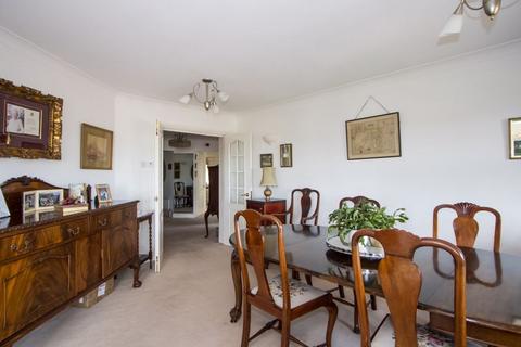 3 bedroom flat for sale, Glynne Tower, Bridgeman Road, Penarth