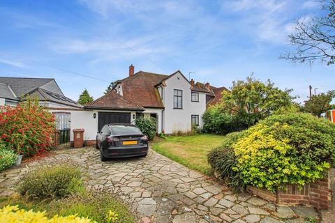 4 bedroom detached house for sale, Wansunt Road, Bexley