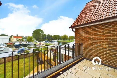 4 bedroom link detached house for sale, River View, Beccles NR34