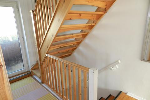 70 Cliff Road, Leeds, LS6 2EZ