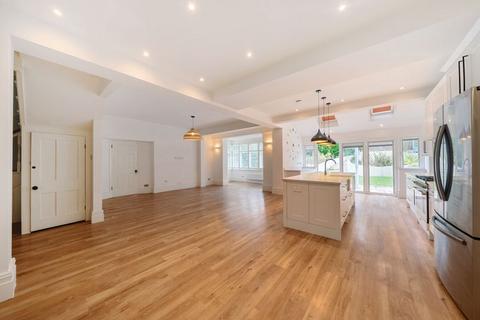 5 bedroom detached house for sale, Monahan Avenue, West Purley