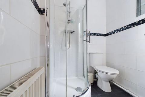 33 Bushfield Road, Albrighton, Wolverhampton, WV7 3PG