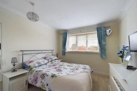 33 Bushfield Road, Albrighton, Wolverhampton, WV7 3PG