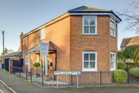 3 bedroom detached house for sale, Abney Court Drive, Bourne End