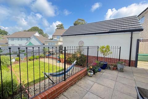 6 Dunraven Close, Cowbridge, CF71 7FG