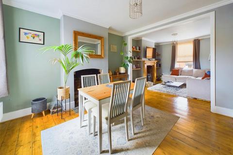13 Tarrington Road, Gloucester, GL1 4PE