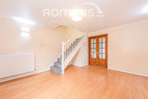 2 bedroom end of terrace house to rent, Chilcombe Way, Lower Earley