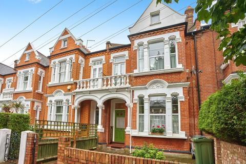 4 bedroom terraced house to rent, Crescent Lane