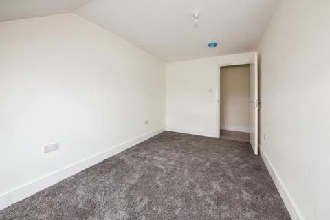 2 bedroom flat to rent, Belgrave Road