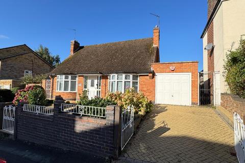 4 bedroom detached house for sale, The Avenue, Rothwell, Kettering