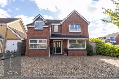 4 bedroom detached house for sale, Priorswood, Taverham, Norwich, Norfolk