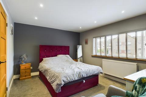5 Tregelles Road, Neath, SA10 7HT