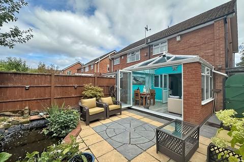 2 bedroom semi-detached house for sale, Myrtle Close, Short Heath, Willenhall