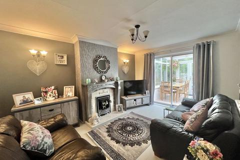 3 bedroom semi-detached house for sale, Kingsbury Road, Curdworth, B76 9EP