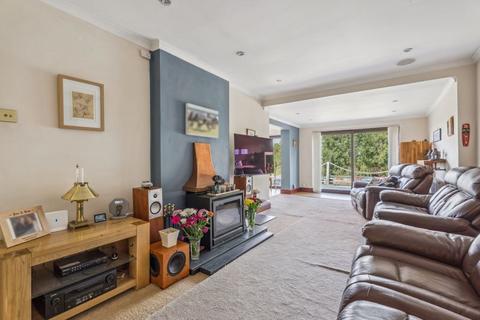 48 Chalton Heights, Chalton, Luton, LU4 9UF