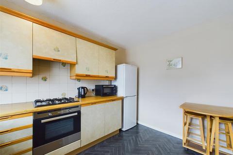 2 bedroom terraced house for sale, Fortingall Place, Perth PH1