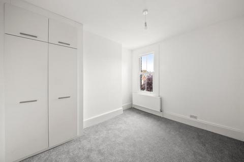 10a Station Road, London, W7 3JE