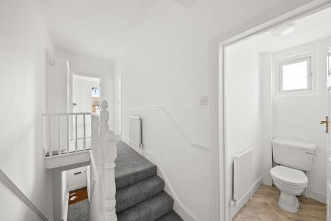 10a Station Road, London, W7 3JE