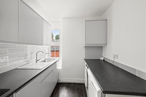 10a Station Road, London, W7 3JE