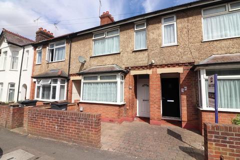 2 bedroom terraced house for sale, Luton LU4