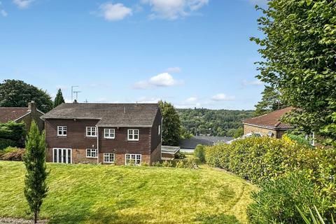 18 Westview Road, Warlingham, CR6 9JD