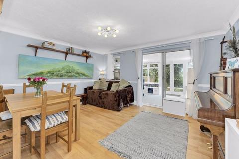 2 bedroom semi-detached house for sale, Bedell Close, Bury St. Edmunds