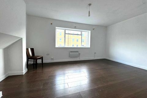 1 bedroom apartment to rent, St Mary's Lane,, upminster