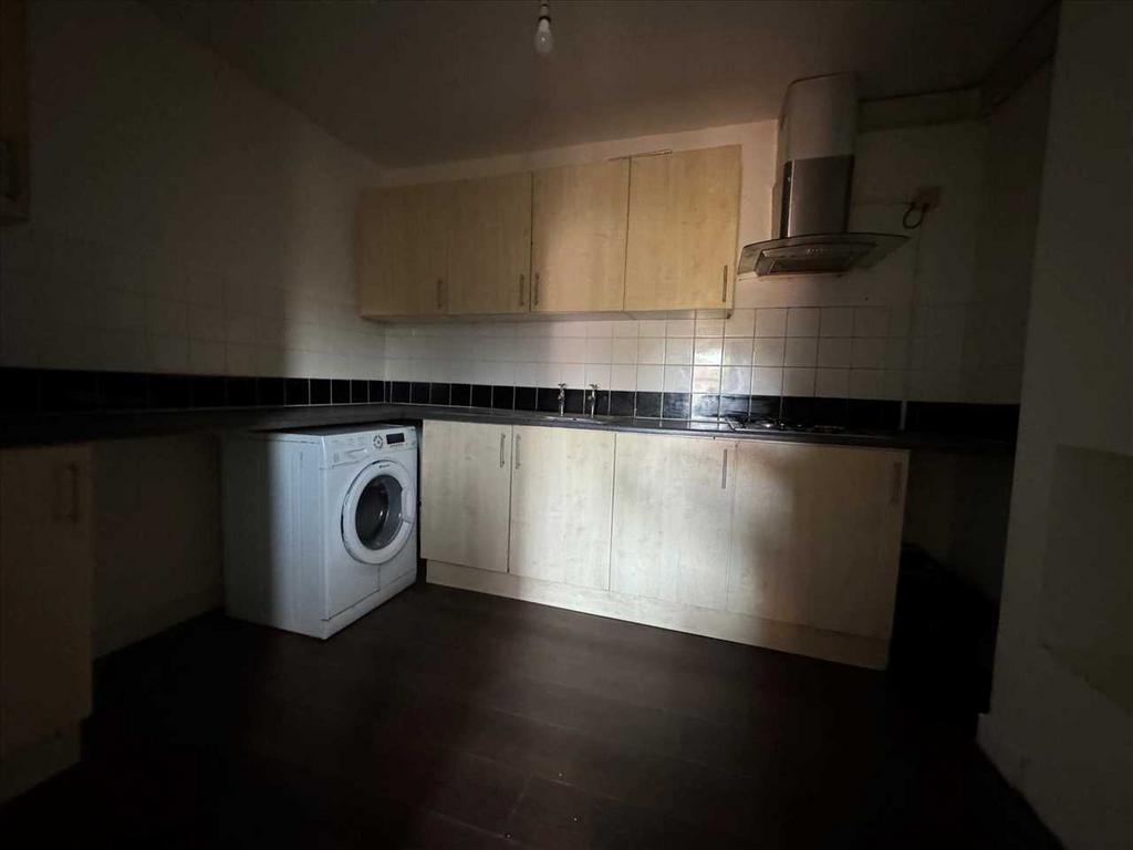 St Mary's Lane, upminster 1 bed apartment to rent £1,100 pcm (£254 pw)