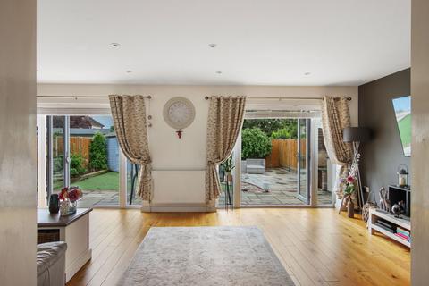 3 bedroom detached house for sale, Maxwell Road, Stevenage SG1