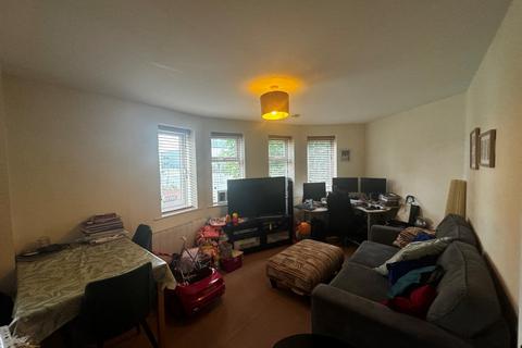 2 bedroom flat for sale, Page's Croft, Dudley, West Midlands, DY1