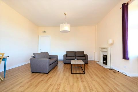 4 bedroom flat to rent, Windsor Street, Glasgow, G20