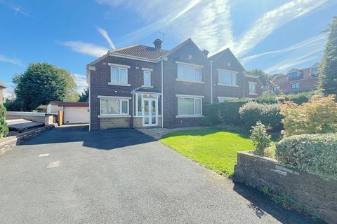 4 bedroom semi-detached house for sale, Hollingwood Lane, Horton Bank Top, Bradford, BD7