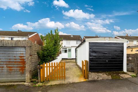 3 bedroom semi-detached house for sale, Pantyseren, Tonyrefail, Porth, CF39 8DX