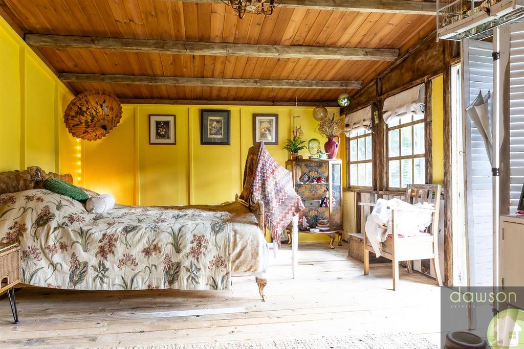Summer House