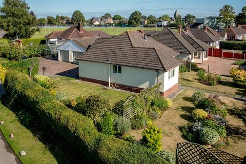 3 bedroom bungalow for sale, Staplegrove Road, Taunton