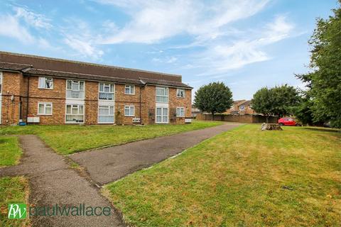 7 Warrenfield Close, Cheshunt, Waltham Cross, EN7 5AR
