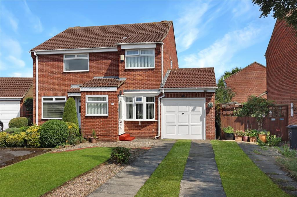 Fox Howe, Coulby Newham 2 bed semidetached house for sale £155,000