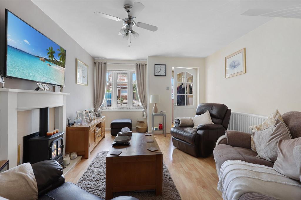 Fox Howe, Coulby Newham 2 bed semidetached house for sale £155,000